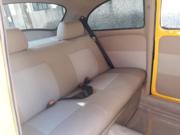 A capacidade do carro passou de quatro para sete passageiros na versão limusine, todos devidamente com sinto de segurança  por Arquivo pessoal