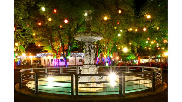 Decoração natalina no Parque Moscoso, em Vitória por Fernando Madeira