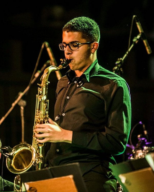 Primogênito, Maurinho desde pequeno leva consigo responsabilidades que só quem nasce em uma família simples conhece