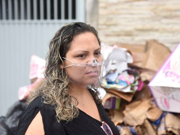 Água da chuva invade loja de brinquedos e causa prejuízo em Laranjeiras, na Serra por Vitor Jubini