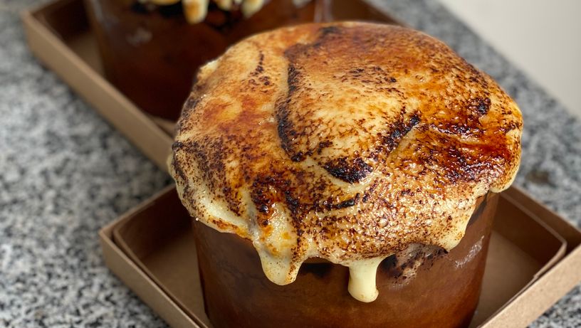Panetone trufado Brûlée da confeitaria Ilha Pâtisserie, em Vitória