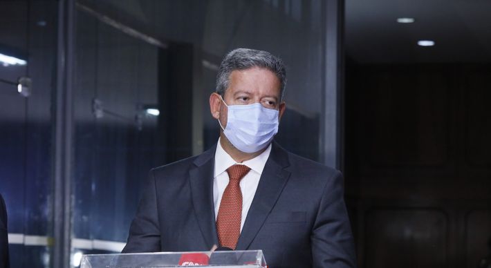 Filiado ao PP e aliado de Bolsonaro, deputado amplia apoio para presidir a Câmara dos Deputados