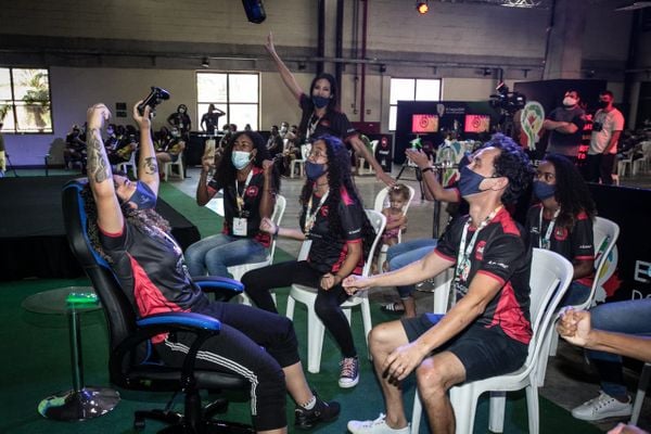 Comunidades disputaram o título no último dia de E-Taça EDP das Comunidades  por Adessandro Reis