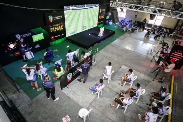 Comunidades disputaram o título no último dia de E-Taça EDP das Comunidades  por Adessandro Reis