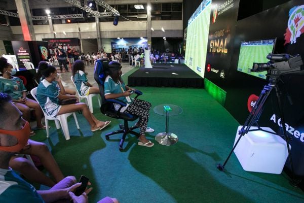 Comunidades disputaram o título no último dia de E-Taça EDP das Comunidades  por Adessandro Reis
