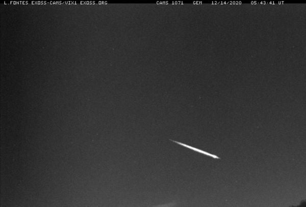 Geminids: câmera de monitoramento de meteoros em Vitória registrou fenômeno