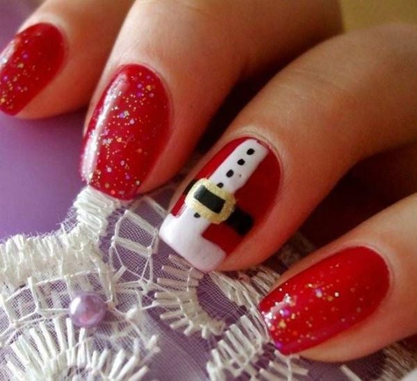 A Gazeta | Influencer dá dicas de decoração de unhas para o Natal