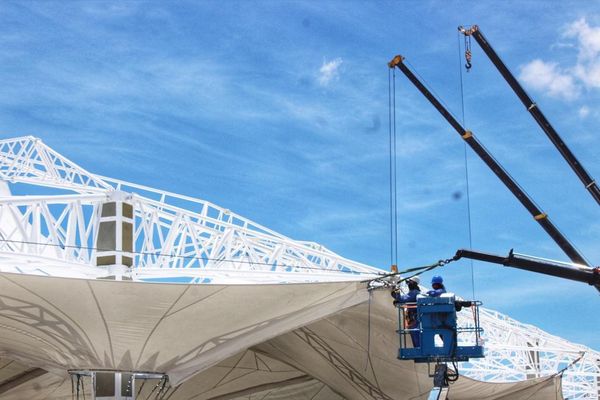 Lona é instalada no Terminal de Itaparica por Divulgação/ DER-ES