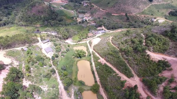 Imagens de drone mostram desmatamento em Santa Teresa por Luciney Araújo