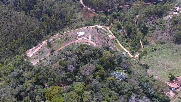 Imagens de drone mostram desmatamento em Santa Teresa por Luciney Araújo