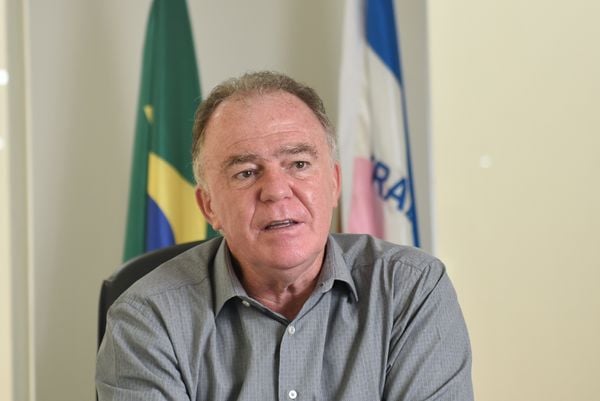 Entrevista com o governador do Espírito Santo Renato Casagrande (PSB) na residência oficinal, Praia da Costa, Vila Velha
