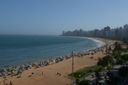 Domingo de praias lotadas em Vila Velha em um momento da alta do número de casos de coronavírus no ES(Carlos Alberto Silva)