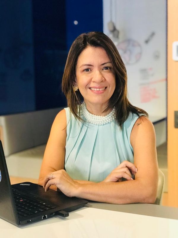 Fernanda Peroba, gerente de pessoas e processos da Viação Águia Branca