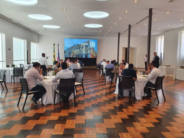 Almoço oferecido pelo governador contou com a presença de 22 dos 30 deputados estaduais