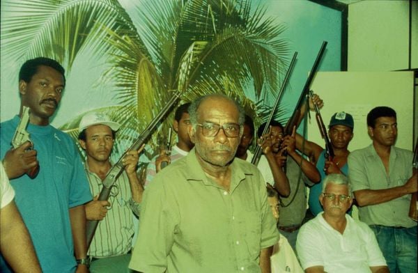 Amocim Leite durante a invasão da prefeitura, em 1992