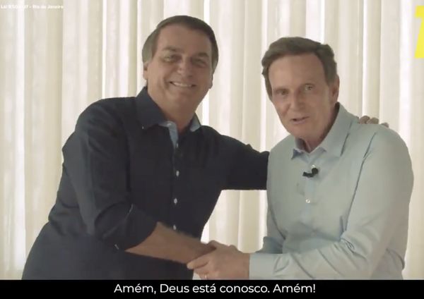 O presidente Jair Bolsonaro em apoio ao candidato à prefeitura do Rio, Marcelo Crivella, durante as eleições de 2020