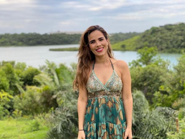 A cantora Wanessa Camargo posa na Serra, no Espírito Santo