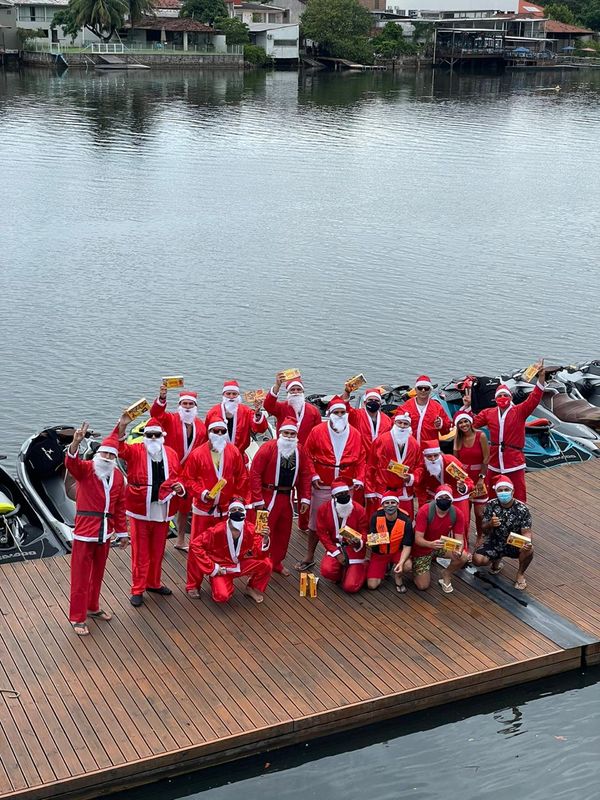 Papai noel de jet ski em Vitória por Divulgação