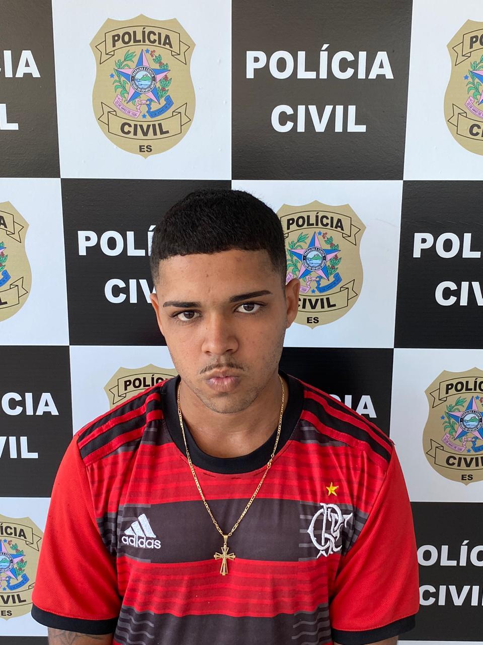 Julio Cesar Da Silva - Snapshot 3