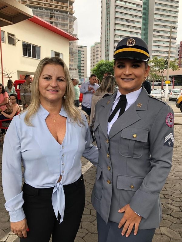 Sargento Mariane Guarnier do Corpo de Bombeiros