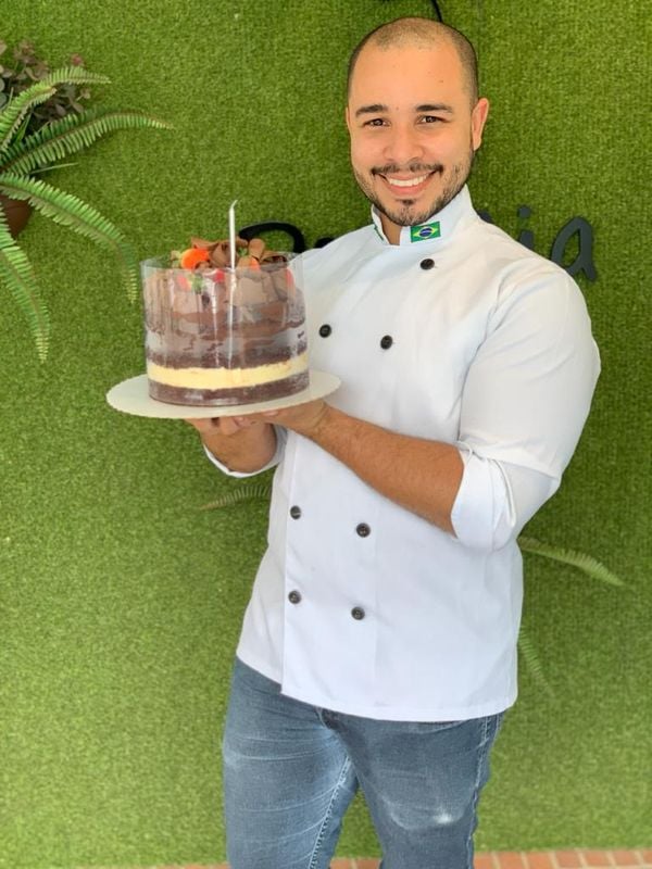 Leonardo Pereira, chef da Doceria do Leo, em Vila Velha