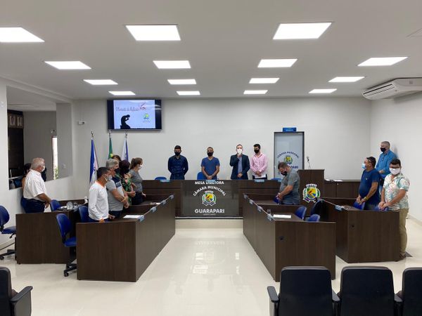 Plenário da Câmara Municipal de Guarapari em sessão no dia 18 de dezembro