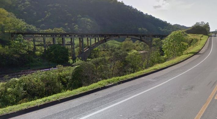 Obra estava prevista no contrato de renovação de concessão da Estrada de Ferro Vitória a Minas, assinado em dezembro de 2020