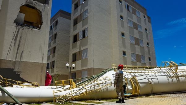 Acidente aconteceu no condomínio do programa Minha Casa Minha Vida, São Roque, em Padre Gabriel por Vitor Jubini