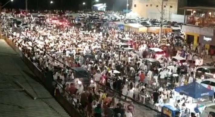 Virada De Ano Tem Aglomeracao E Pessoas Sem Mascara Na Praia De Guriri A Gazeta Hotéis com promoções especiais para o réveillon no destino dos seus sonhos confira nossas promoções de ano novo. virada de ano tem aglomeracao e pessoas
