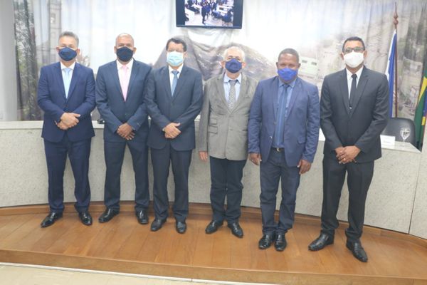 Mesa Diretora da Câmara de Cariacica pelo biênio de 2021-2022 por Roger Nascimento