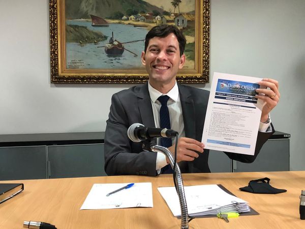 Prefeito de Vila Velha, Arnaldinho Borgo assina primeiro ato como chefe do Executivo por Divulgação/Assessoria