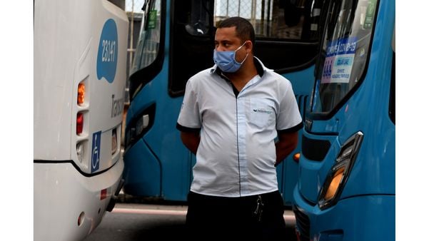 Protesto dos cobradores de ônibus do Sistema Transcol - Eles saíram da Praça de Jucutuquara e seguiram até o Palácio Anchieta, em Vitória  por Fernando Madeira