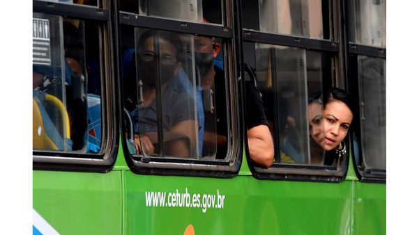 Protesto dos cobradores de ônibus do Sistema Transcol - Eles saíram da Praça de Jucutuquara e seguiram até o Palácio Anchieta, em Vitória  por Fernando Madeira