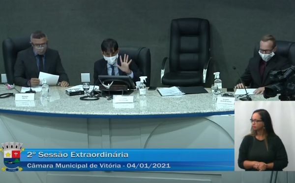 Sessão extraordinária na Câmara de Vitória votou a Reforma da Previdência municipal