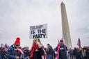 Apoiadores do presidente dos EUA, Donald Trump, se reúnem em frente ao Monumento a   Washington, nos Estados Unidos, nesta quarta-feira, 6 de janeiro de 2021.(JOHN MINCHILLO/ASSOCIATED PRESS/ESTADÃO CONTEÚDO)
