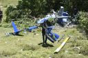 Perícia no local do acidente de helicóptero que caiu em Vila Velha(Carlos Alberto Silva)