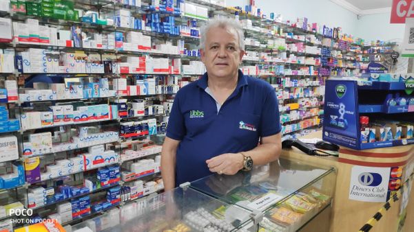 Farmácia de João Tarcísio Reboli em Venda Nova do Imigrante teve crescimento nas vendas