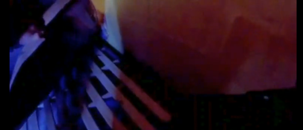 Jovem de 20 anos é detido com armas, drogas e dinheiro em Vila Velha