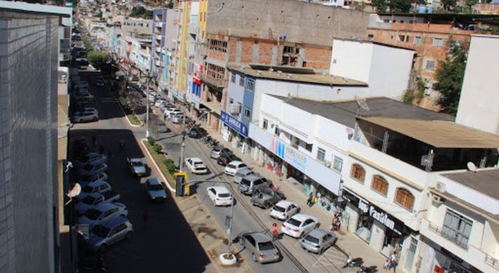 A administração municipal justificou a decisão com o aumento dos casos positivos de Covid-19 na cidade. A realização do evento tinha gerado diversos comentários negativos em uma rede social, onde o convite foi postado