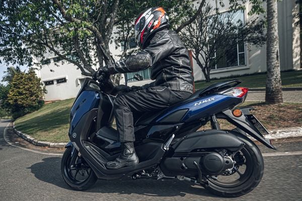 Mais rígido, o chassi tubular da segunda geração da NMax 160 tem novo desenho e oferece maior estabilidade