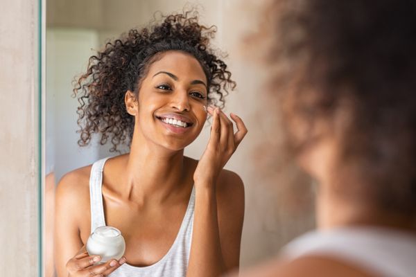 A Gazeta  Sérum ou hidratante facial: qual é o melhor para sua pele?