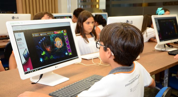 Centro Educacional Primeiro Mundo, em Vitória, prepara novidades para os alunos, com a plataforma A+ Digital e ações pedagógicas on-line e presenciais