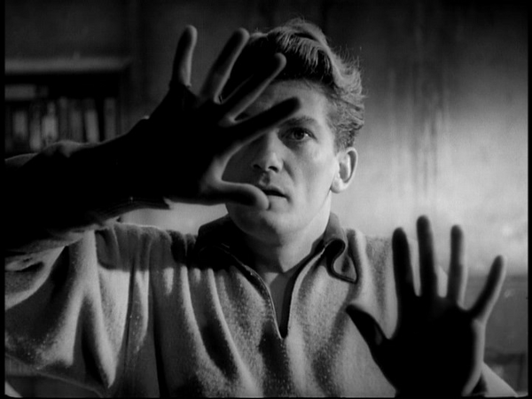 Cena do horror clássico "Orfeu", de Jean Cocteau. Crédito: My French Film Festival/Divulgação