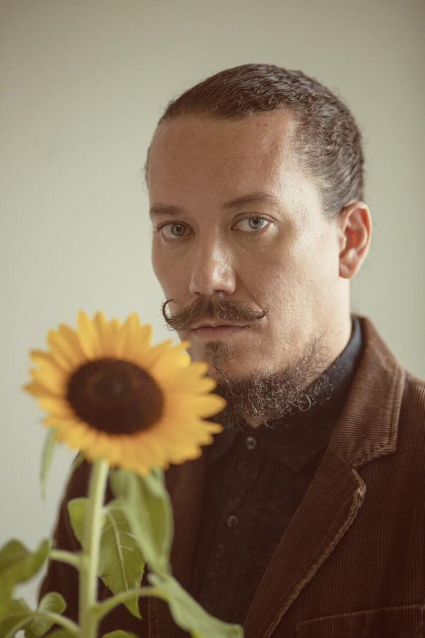 O cantor e compositor capixaba Manfredo por Aldelmir Ribeiro/Divulgação