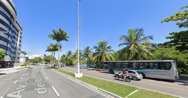 A Avenida Marechal Mascarenhas de Moraes, a Avenida Beira Mar, em Vitória