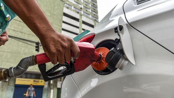 A desoneração, que ajudou a conter o preço da gasolina na segunda metade de 2022, tem prazo para acabar: 31 de dezembro
