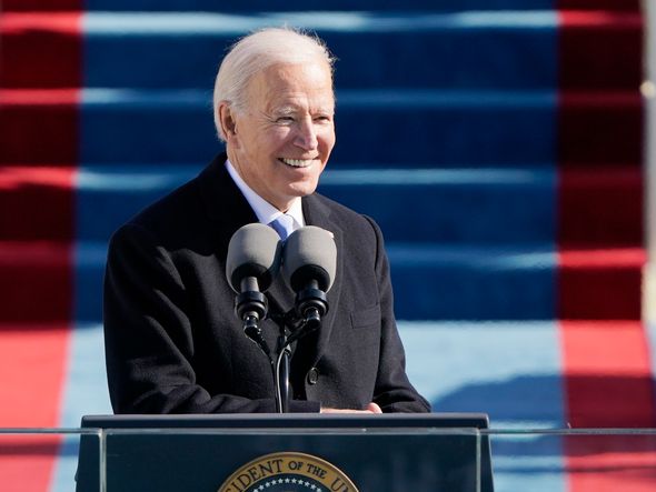 O presidente eleito dos Estados Unidos, Joe Biden, discursa durante a cerimônia   de sua posse realizada no Capitólio, em  Washington (DC), nesta quarta-feira (20). Biden se tornou o   46º presidente a assumir o comando do país por PATRICK SEMANSKY/ESTADÃO CONTEÚDO