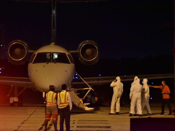 Pacientes de Manaus infectados com Covid-19 chegam ao Aeroporto de Vitória por Fernando Madeira 