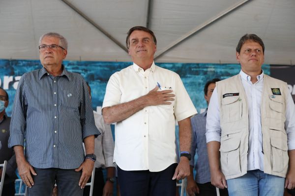 Bolsonaro visita a Bahia para inauguração de trecho de rodovia