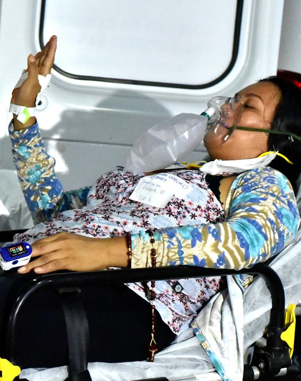 Hospital Jayme Santos Neves, na Serra, recebe trinta e seis pacientes com Covid-19 vindos de Manaus por Fernando Madeira
